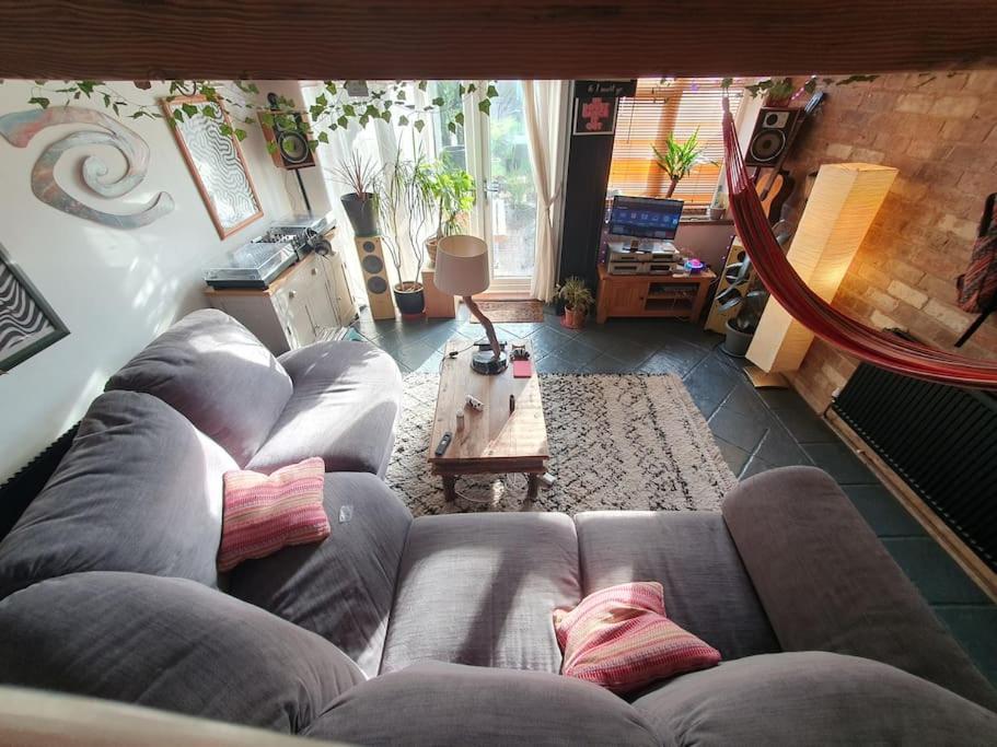 Sofia's Place - Entire 3bedroom House With Mezzanine * Rugby