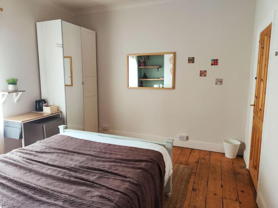 Sofia's Place - Entire 3bedroom House With Mezzanine * Rugby
